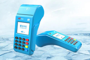 拉卡拉大机子和小机子区别